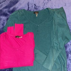 TWO Waffle long sleeve, with puff sleeves